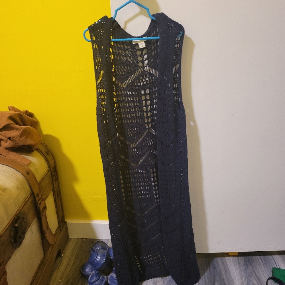 Cato's xs sleeveless sweater